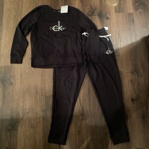 Calvin Klein Women’s Black Lounge Wear